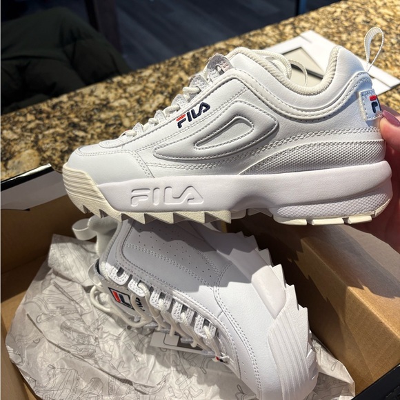 Fila Women's Disruptor II Premium Sneakers - Picture 3 of 5